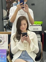 -藤野造型专业烫染接发