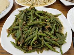 肉丝扁豆-南磨房食府(燕莎奥特莱斯购物中心店)