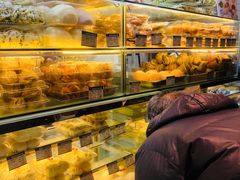 -白玉兰食品甜凤店(合生汇店)