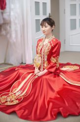 -洋洋婚纱品牌集合店