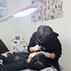 -卡蜜拉美甲美睫专门店