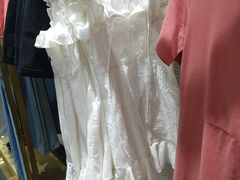 -URBAN REVIVO(济南世茂广场店)