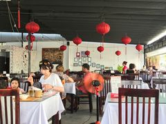 -Lanterns Vietnamese Restaurant