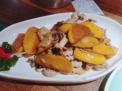 -前海沿·青岛菜(大拇指广场石老人店)