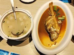 -小船渔村·大连菜·大连焖鱼(黄河路店)
