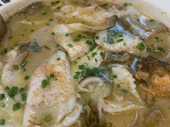 -渔语鱼酸菜鱼新川菜(来福士店)