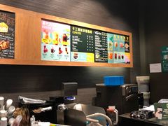 -星巴克(昆明金鹰天地店)