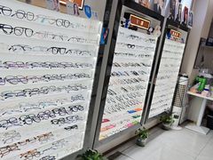 -创视镜匠眼镜管家(太升南路店)