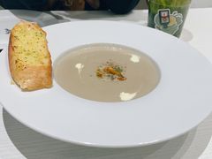 -娜娜家•Nana’s restaurant (爱琴海店)