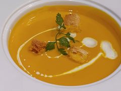 南瓜汤-Golden Lily河内巴黎法越料理餐厅(建国西路店)