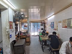 大堂-煲煲香快餐(南京路店)