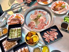 -哈哈碳都·牛肋条无限自助烤肉(宝龙店)