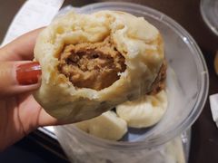 咸蛋黄超人包-老陶包子铺(南大西南村店)