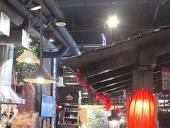 -破瓦寒窑·地摊烤羊排