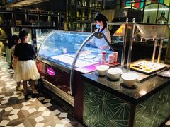 -钱小奴海鲜自助黑金店(杭州滨江龙湖店)