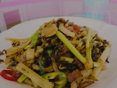 咸菜炒五花肉-龙坛美食店