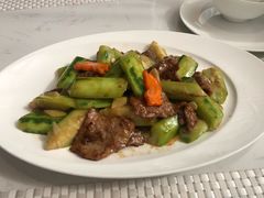 丝瓜炒牛肉-喜粤8号(四海唐人街店)
