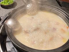 胡椒猪肚鸡-大匠工房古船木艺术餐厅·猪肚鸡专门店(长白仙岛店)