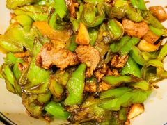 辣椒炒肉-虾小龙老长沙龙虾馆(坡子街店)