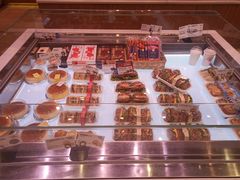 -巴黎贝甜(华堂新辰汇店)