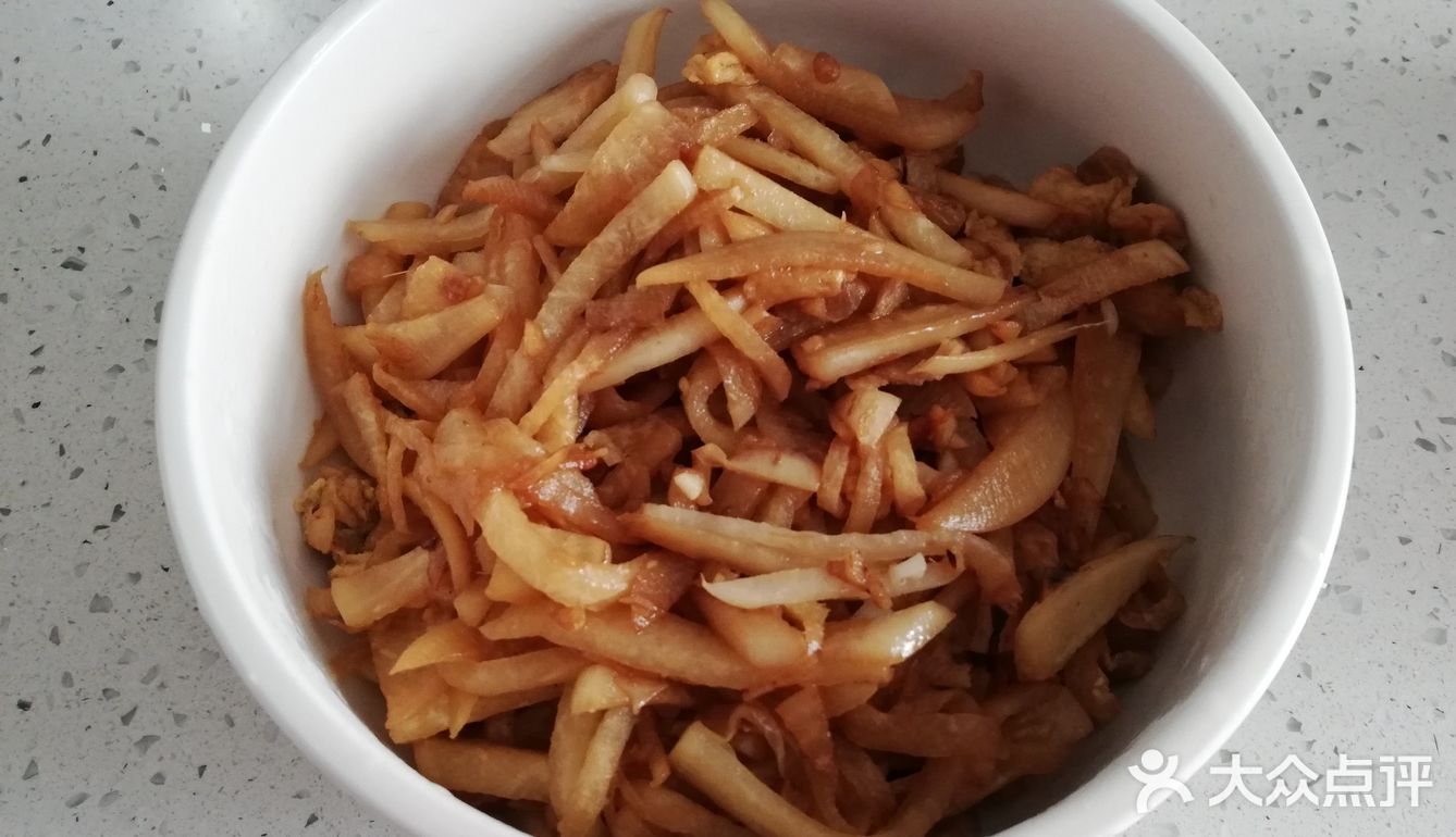 家常菜——白萝卜丝炒鸡蛋