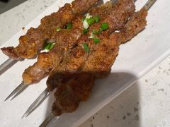 -三人行骨头王火锅(长寿店)