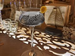-Shift cocktail bar鸡尾酒吧