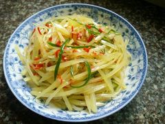 酸辣土豆丝-百姓百味海鲜酒楼(粤垦路总店)