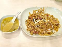 干炒叉烧河粉-百家鸡味馆(清泰店)