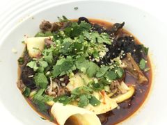 -成都你六姐·牛肉冒菜·麻辣香锅(长泰广场店)