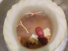 -得意咚瓜·顺德鱼生·冬瓜火锅(深圳首店)