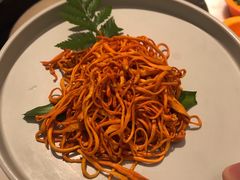 虫草花-煲宫猪肚鸡(晶品店)