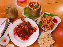 -大树下海鲜饭店