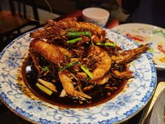 杭州老头儿油爆基尾虾-老头儿油爆虾·知味杭州(爱琴海购物中心)