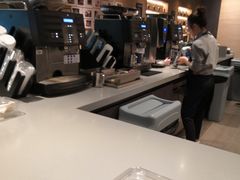 -瑞幸咖啡(外滩SOHO店)