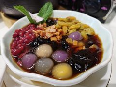 俏皮冰汤圆-付掌柜在成都·热炒砂锅集(金禾店)