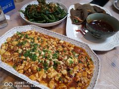 -洪霞餐馆