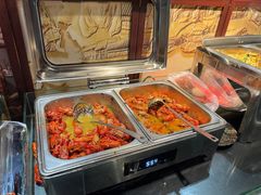 -牛里牛气· 榴莲海鲜鲜牛肉自助火锅·烤肉(横岗店)