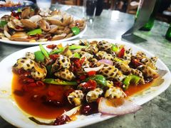 -四川小胡子海鲜(丁村万人海鲜广场店)