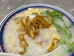 荔湾艇仔粥-银记肠粉店(北京路店)