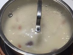 -洪氏嗨捞·猪肚鸡火锅(阳光天地店)