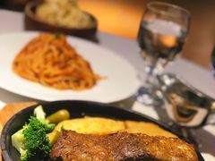 燃焰朗姆牛排-俄士厨房(时代天街店)