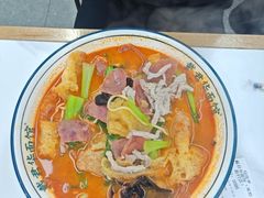 皮肚香肠肉丝面-戴君华面馆