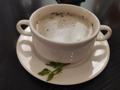 牛肝菌奶油蘑菇汤-灵意咖啡·西班牙美食(汕头金平万达广场店)