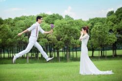 点击看大图 -太郎花子婚纱摄影艺术中心