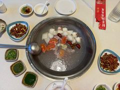 -313羊庄·荣耀·内蒙烧麦(亚运村店)