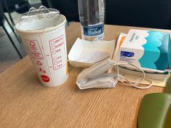 -麦当劳(展览路店)