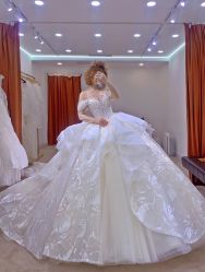 -纯色时光婚纱艺术馆WHITE