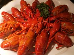-沪小胖小龙虾(淮海中路旗舰店)
