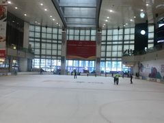-冰纷万象滑冰场(深圳万象城店)